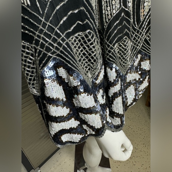 Judith Ann Creations 100% Pure Silk Sequin Beaded Blazer Medium Vintage - Picture 5 of 9